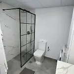 Newly Renovated & Apartmán