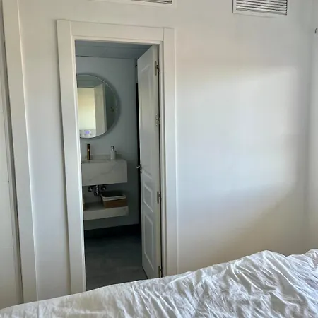 Newly Renovated & * Fuengirola