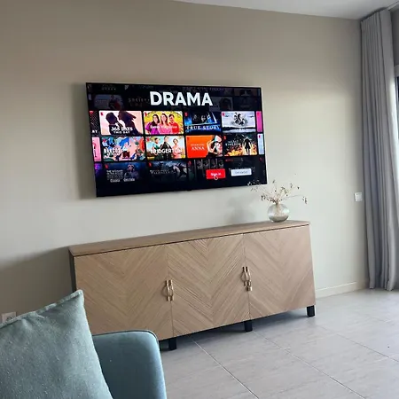 Newly Renovated & Apartmán *