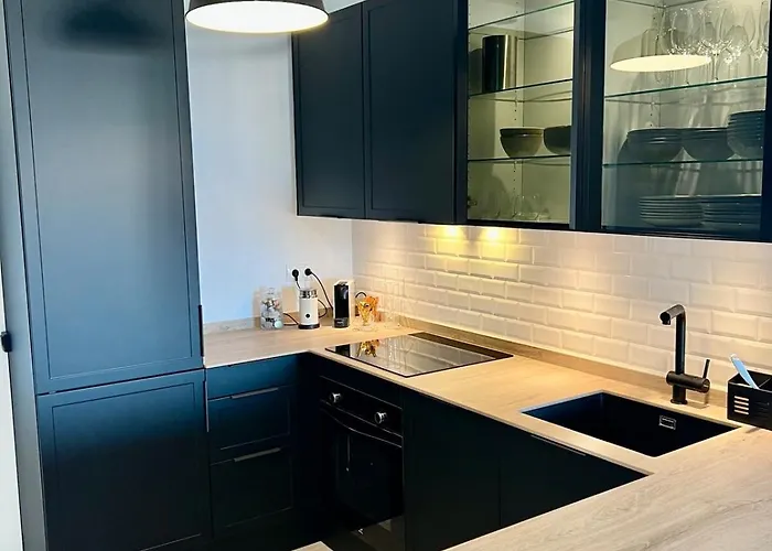 Apartment Newly Renovated &